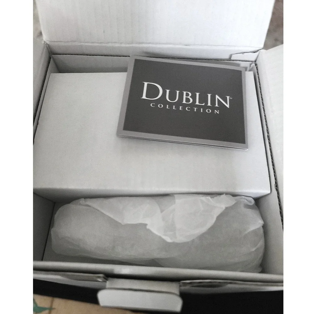 Dublin Collection Crystal Wine Decanter Carafe Shannon by Godinger‎ 850ml